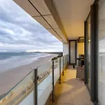 Topaz 801 Luxury Apartment On Beach Front, Strand South Africa