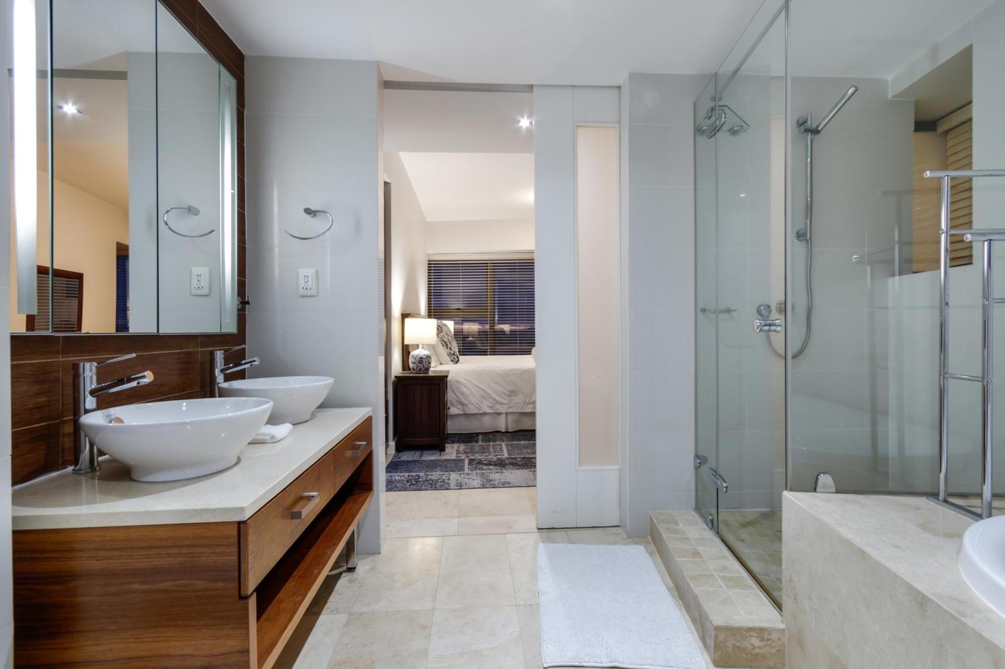 Apartment Topaz 801 Luxury On Front, South Africa Cape Town